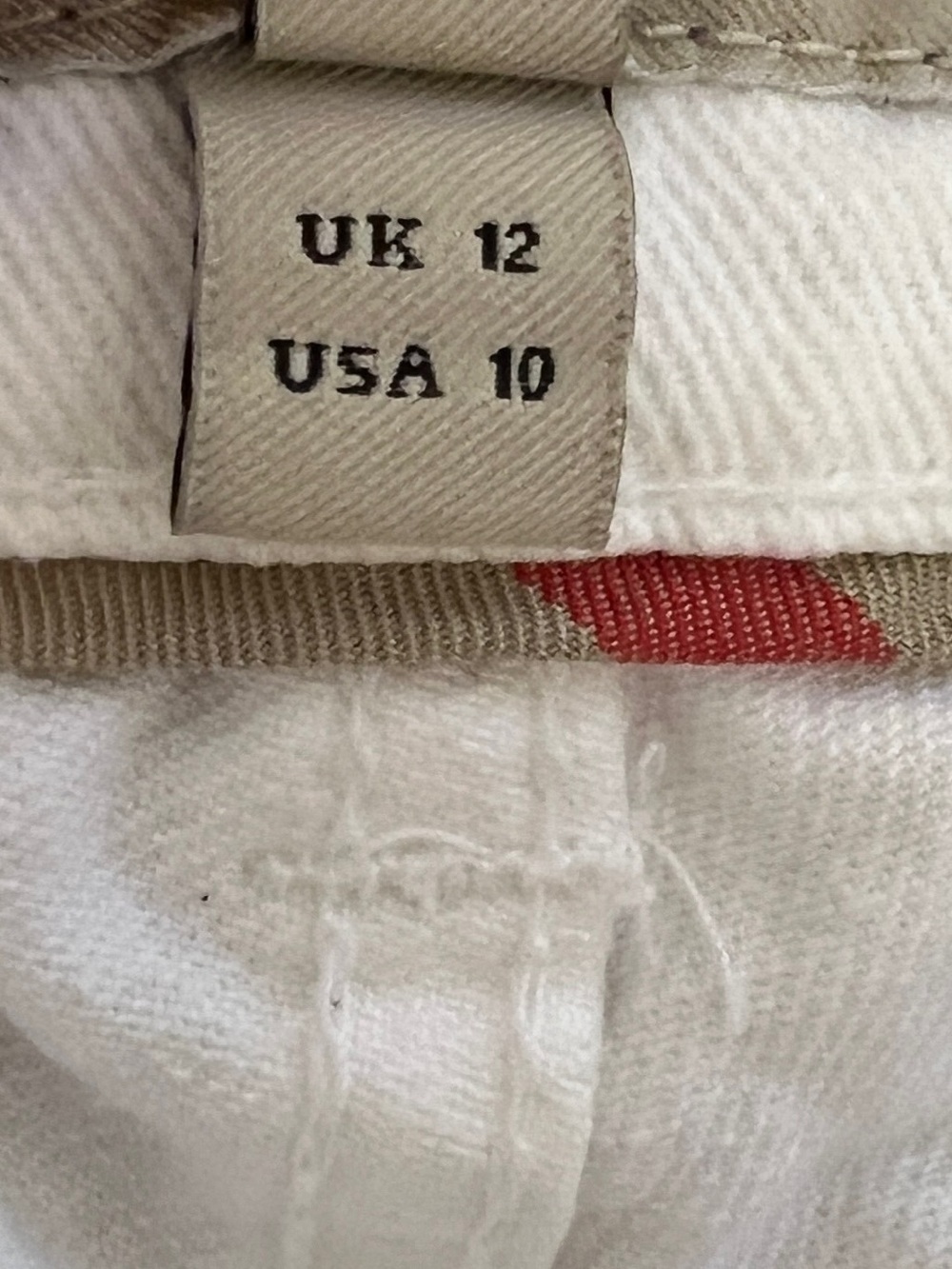 BURBERRY Women’s White Straight Leg Jeans Size 10 - Picture 5 of 5